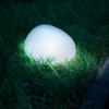 Kép 1/3 - Leszúrható szolár lámpa - kavics forma - matt üveg - 165 x 142 x 115 mm - melegfehér LED