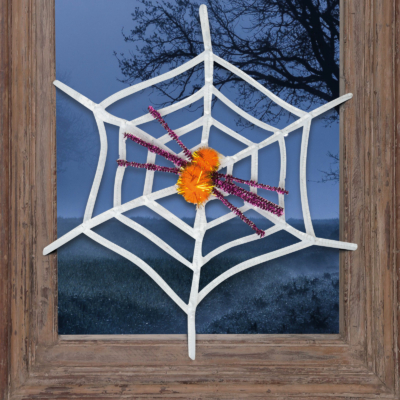 Pókháló pókkal - halloweeni dekoráció - fehér